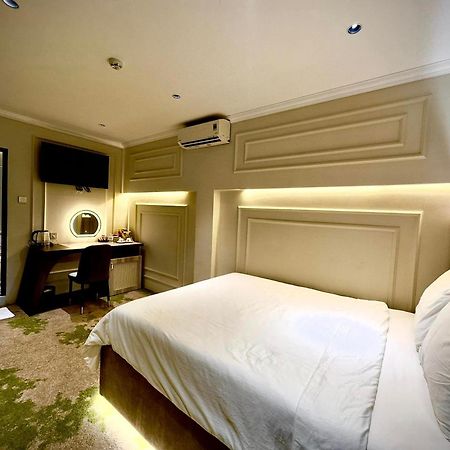 Phuoc Hung 3 Hotel Vĩnh Long Esterno foto