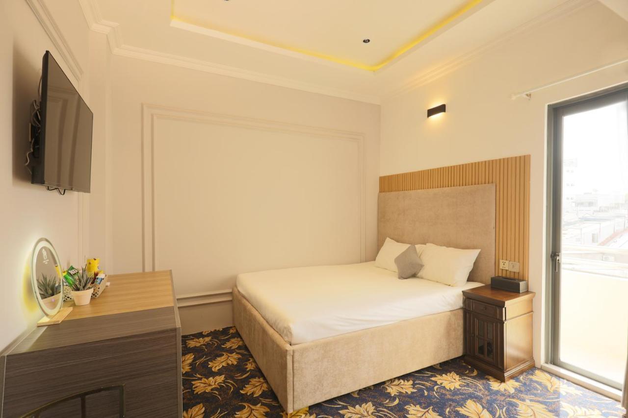 Phuoc Hung 3 Hotel Vĩnh Long Esterno foto