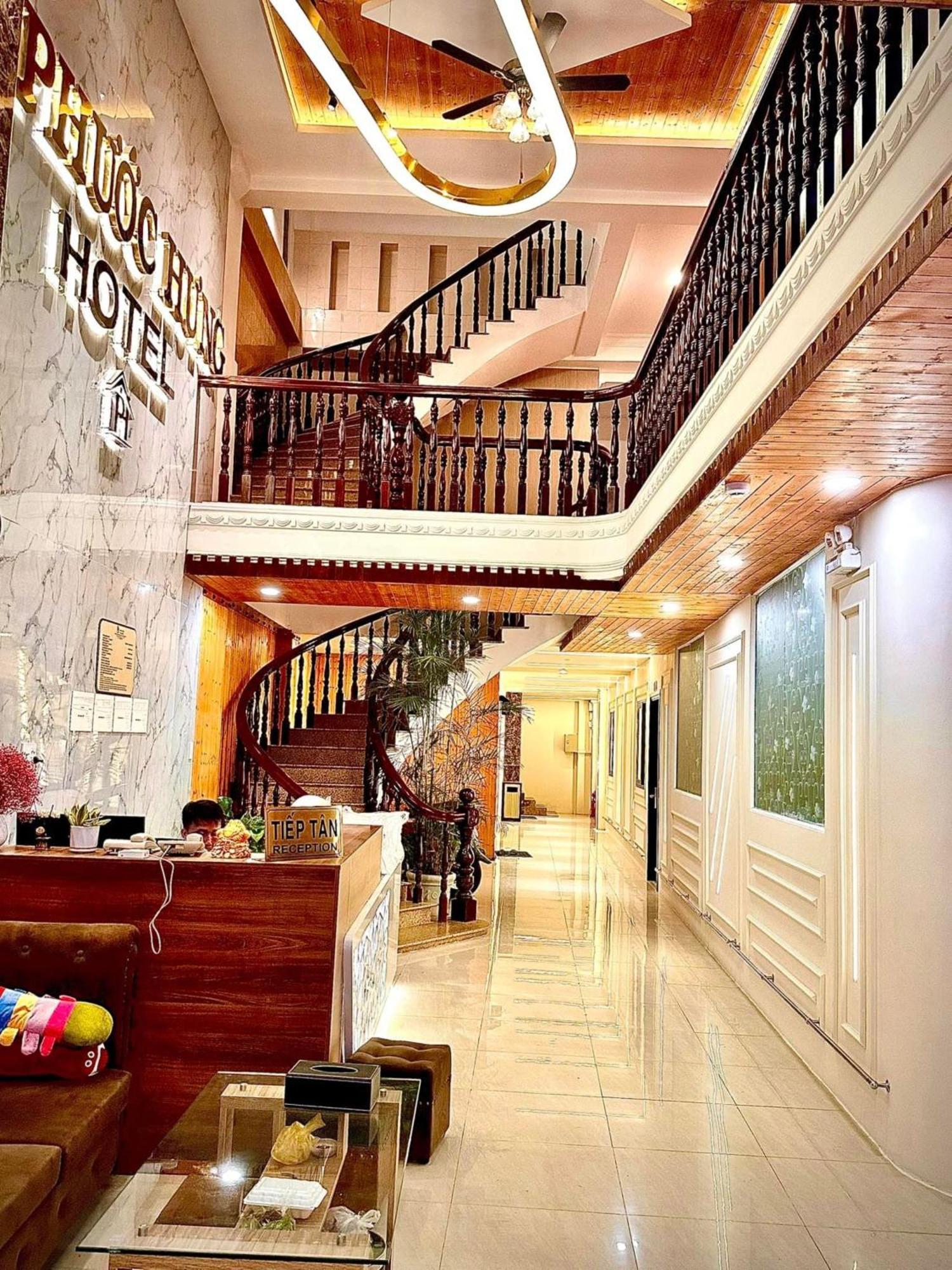 Phuoc Hung 3 Hotel Vĩnh Long Esterno foto