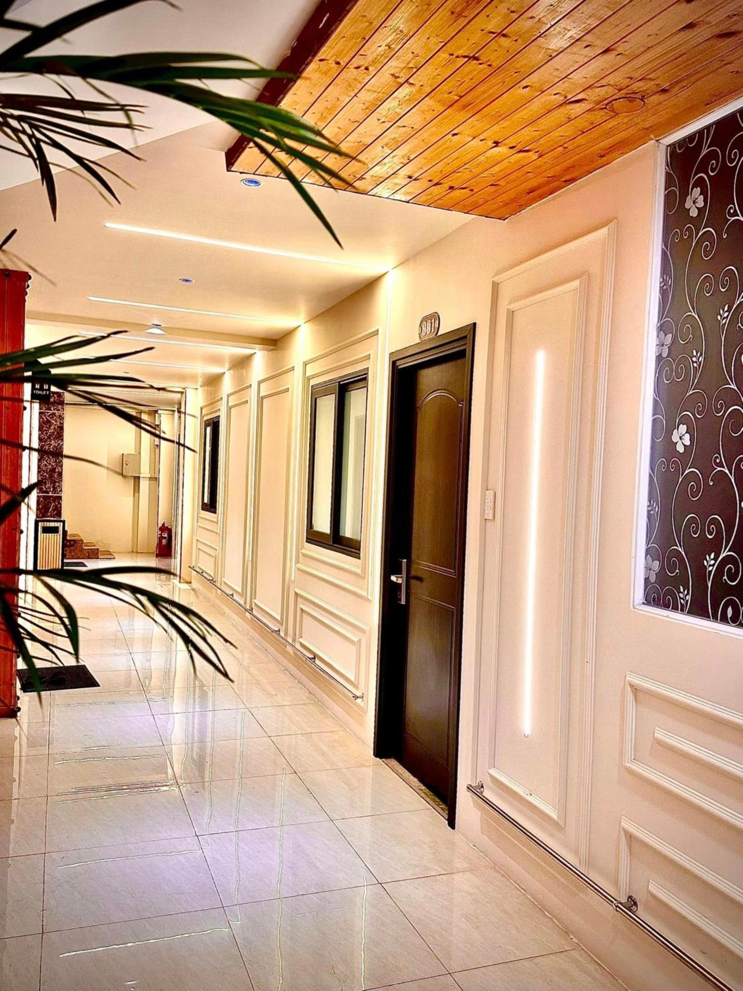 Phuoc Hung 3 Hotel Vĩnh Long Esterno foto