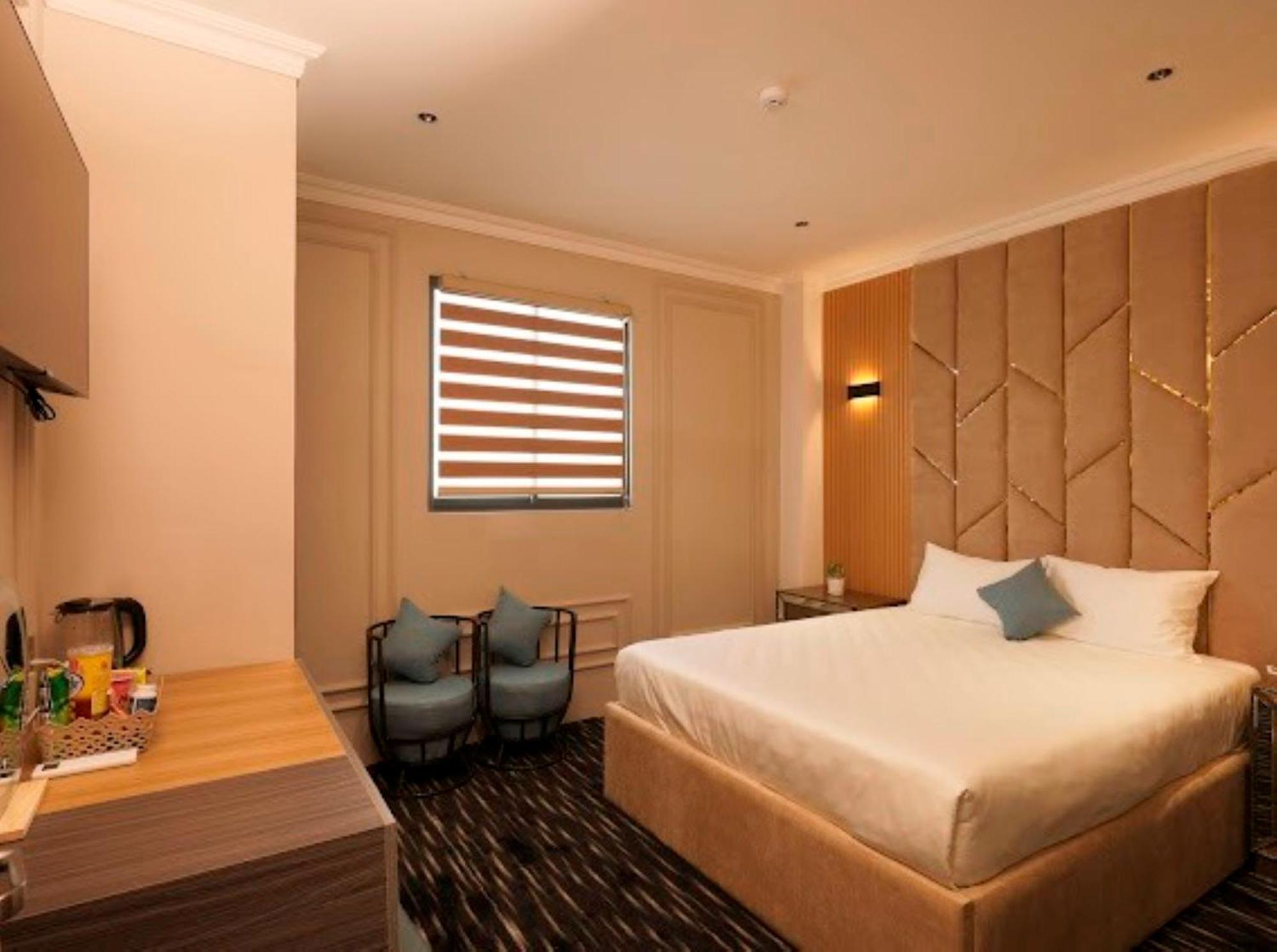 Phuoc Hung 3 Hotel Vĩnh Long Esterno foto