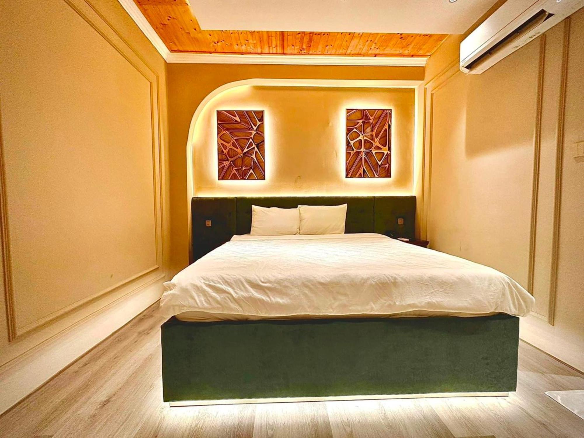 Phuoc Hung 3 Hotel Vĩnh Long Esterno foto
